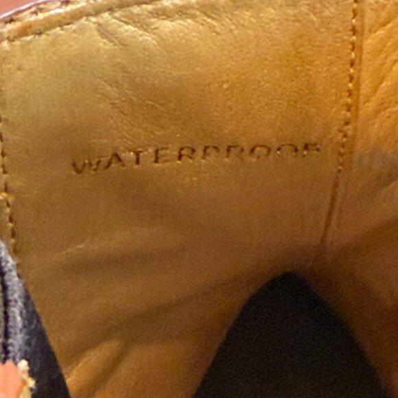 COLE HAAN Women’s Tan & Brown Pull-On Leather Ankle Boots (Women’s Size 8½ B) - Picture 7 of 13